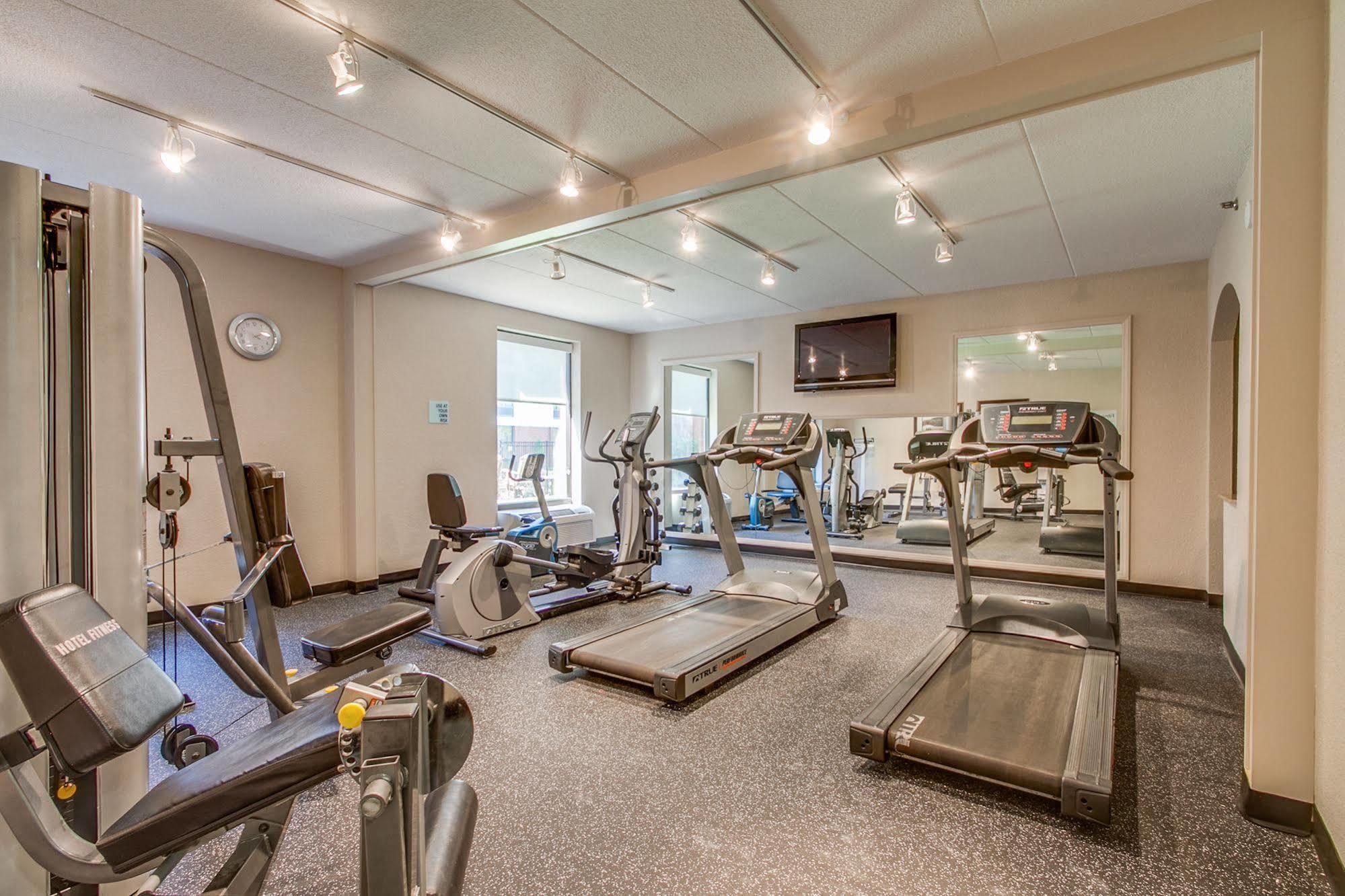 Holiday Inn Express Hotel & Suites Midlothian Turnpike By Ihg North Chesterfield Esterno foto