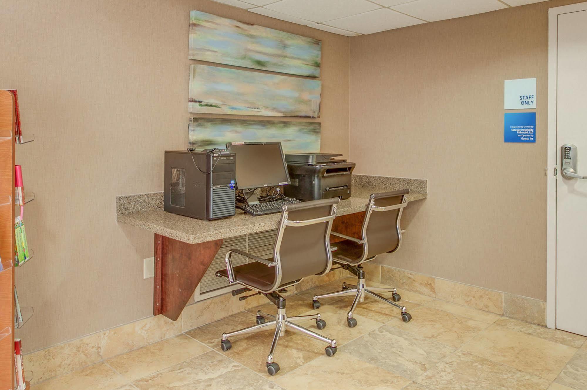 Holiday Inn Express Hotel & Suites Midlothian Turnpike By Ihg North Chesterfield Esterno foto